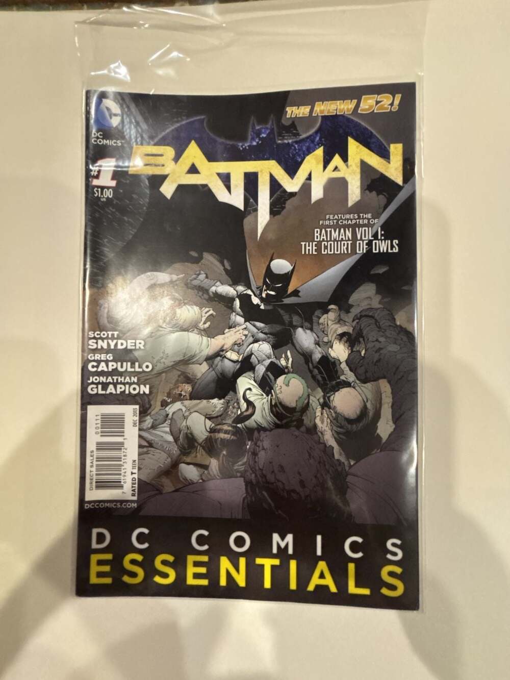 The New 52 Batman #1 Volume 1 Court Of Owls DC Comics Essentials Book Dec 2013